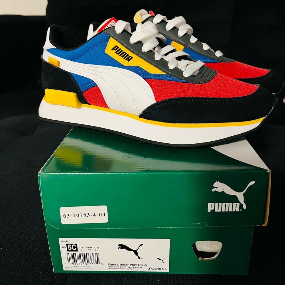 Brand New Puma “Future Rider” 5y